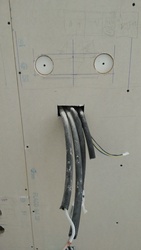 Pared de pladur ¨asustada¨ ante nuestra corona para cajetines... ;-)