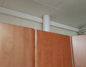 Instalación canalizada sobre mobiliario de cocina - 1