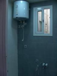 Montaje termo eléctrico en vivienda.